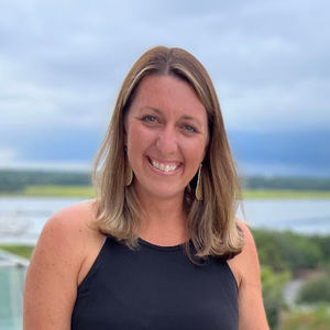 Meet your Posher, Jillian